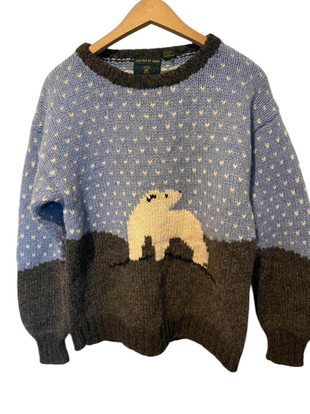 VINTAGE HAND KNIT 100% WOOL POLAR BEAR SWEATER SZ SMALL